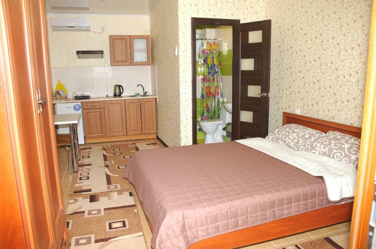 Solnechnaia Dacha Aparthotel Zatoka Exterior photo