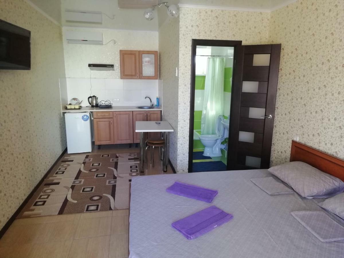 Solnechnaia Dacha Aparthotel Zatoka Room photo